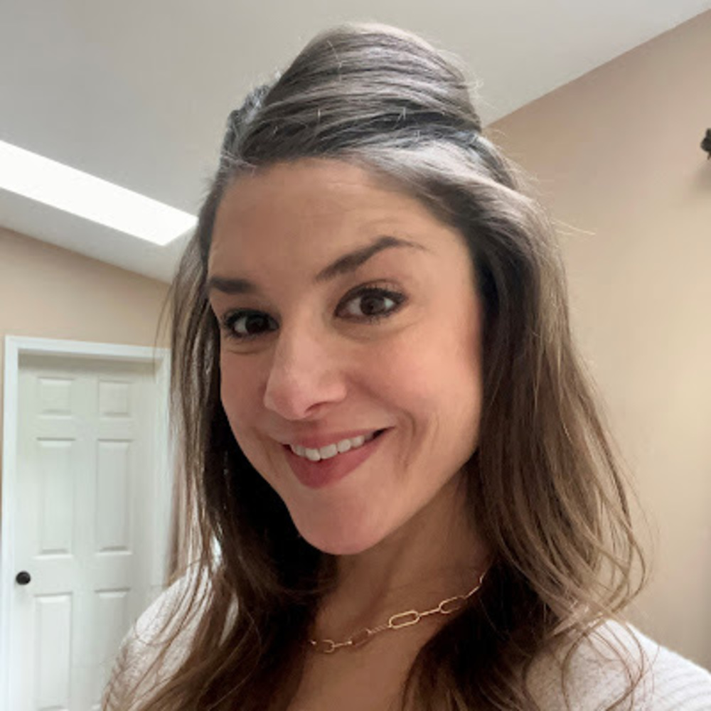 Meet your Posher, Kelly